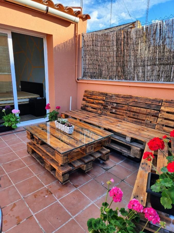 Estudio Con Terraza Badalona Hotel Kültér fotó