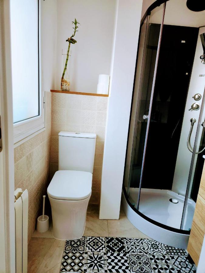 Estudio Con Terraza Badalona Hotel Kültér fotó
