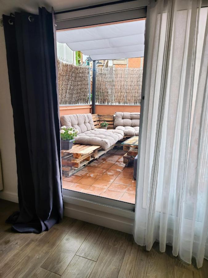 Estudio Con Terraza Badalona Hotel Kültér fotó